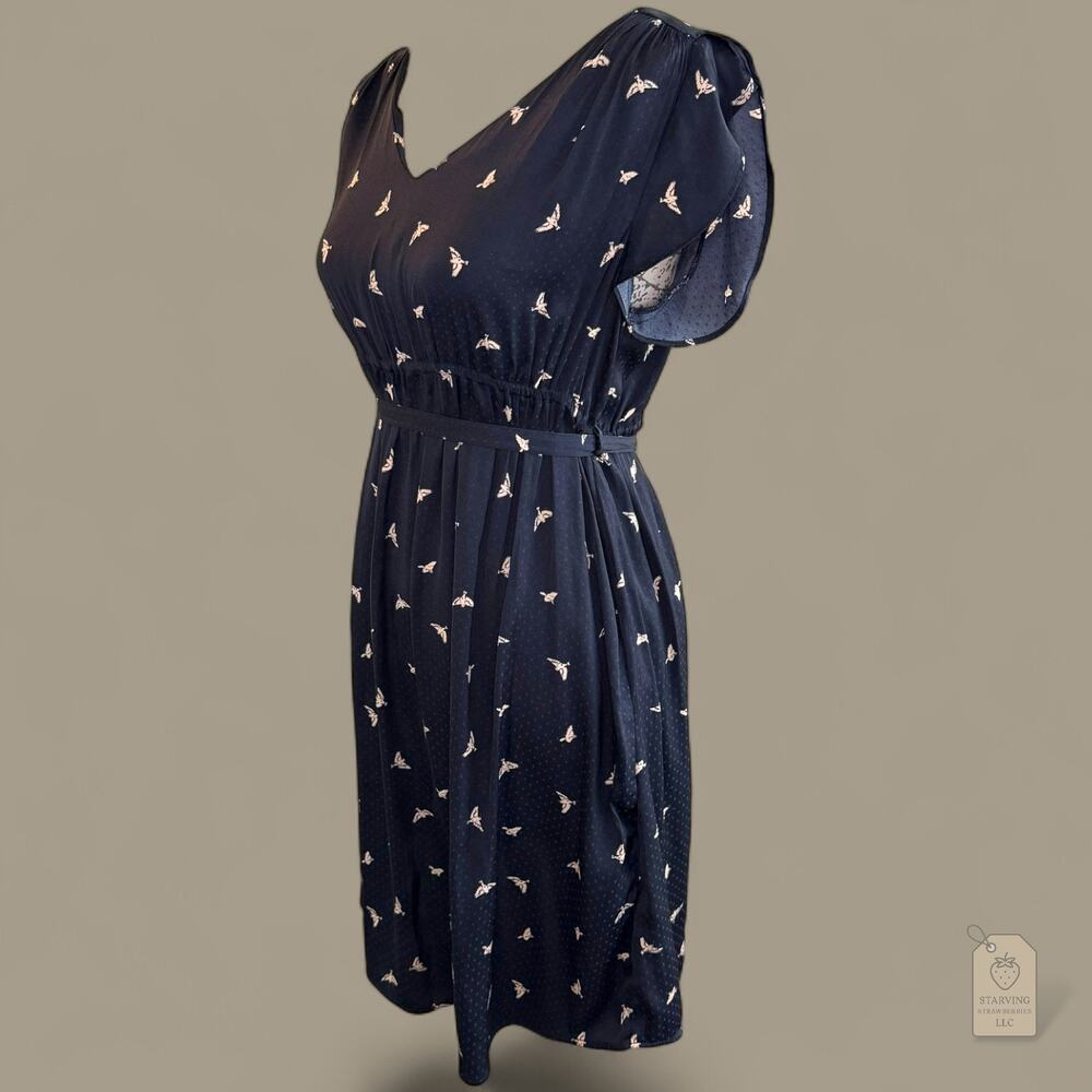 H&M Mama Navy Bird Print Dress | Flutter Sleeve Belted V-Neck | Maternity Small - Picture 5 of 9